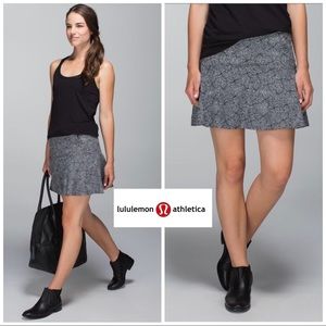 NEW Lululemon Get it On Plush Petal Ghost Skirt